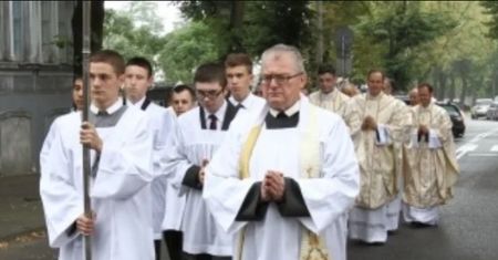 15 sierpnia utrudnienia na Kazimierza Wielkiego. Ulica będzie zamknięta przez 10 godzin
