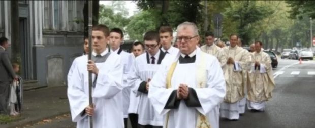 15 sierpnia utrudnienia na Kazimierza Wielkiego. Ulica będzie zamknięta przez 10 godzin