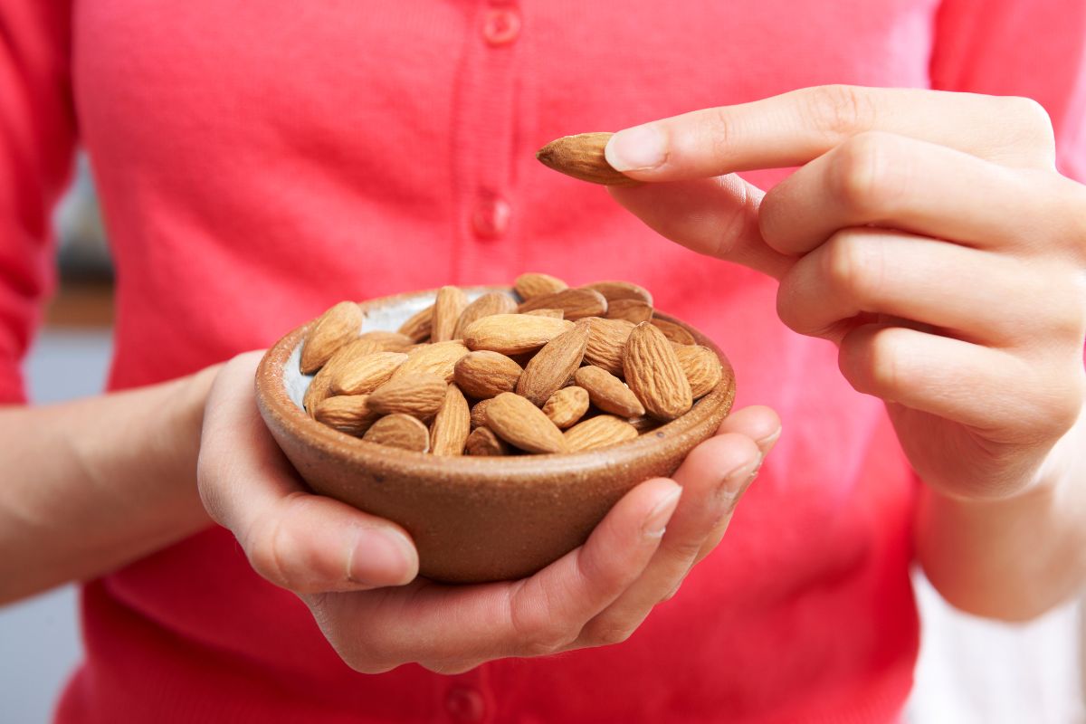 Almonds instead of chips? That's a great solution!