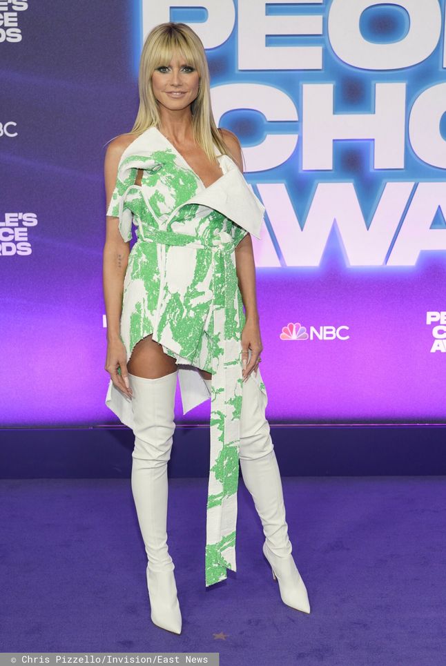 Heidi Klum in an abstract creation in shades of white and green