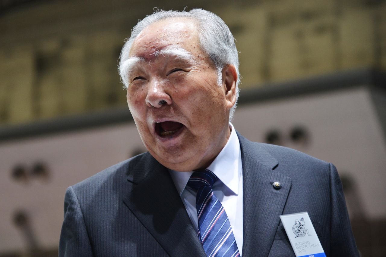 To się nazywa przywiązanie do marki. Osamu Suzuki po 63 latach rezygnuje z posady