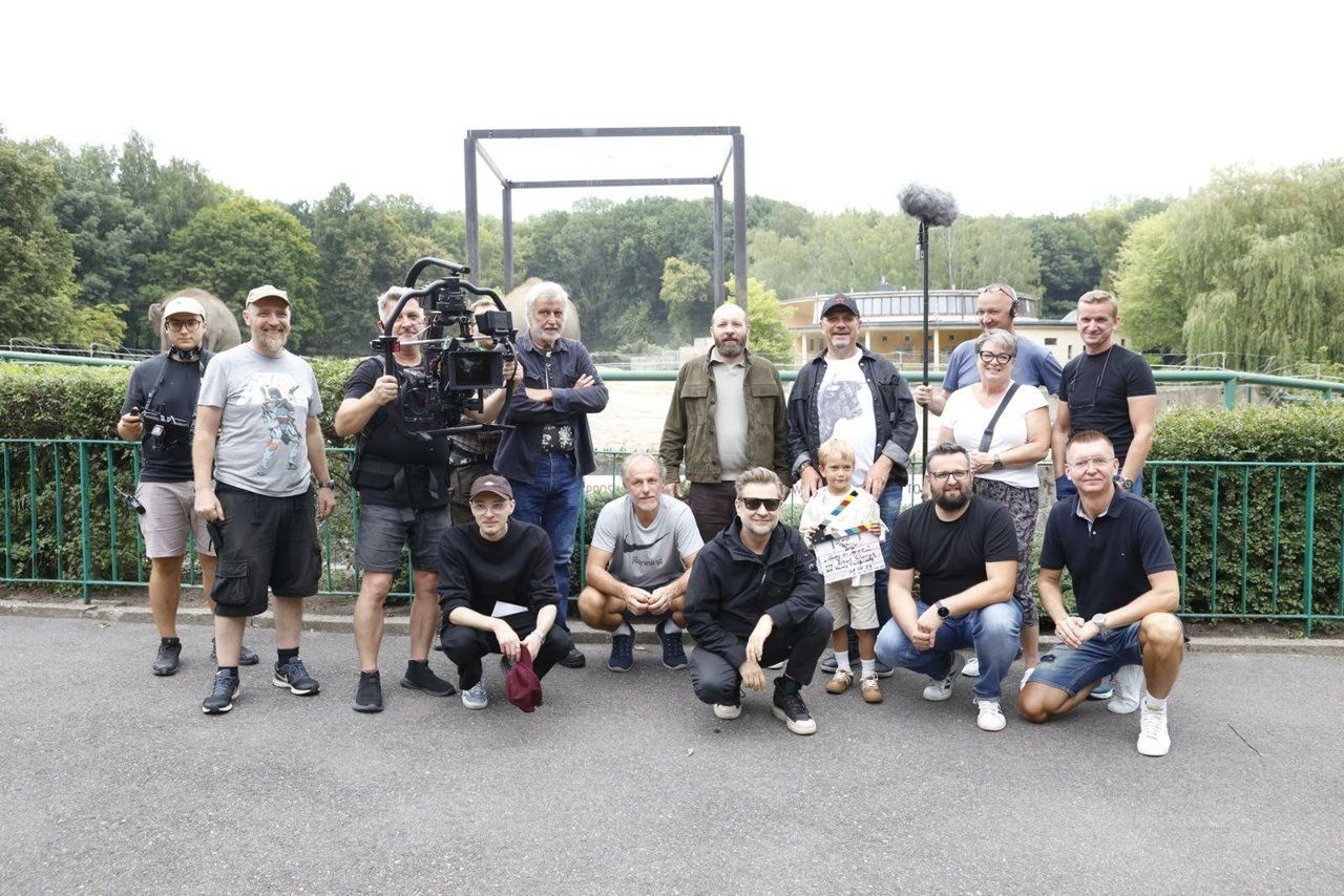 "Godej do mie" z ekranu. Film na podstawie sztuki Roberta Talarczyka