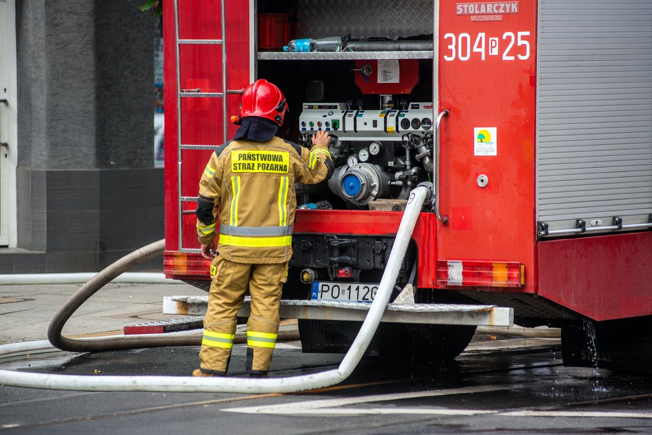 Strażacy i straż graniczna dołączają do protestu policjantów