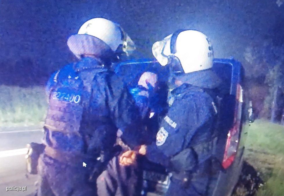 Policja udaremniła starcie pseudokibiców. Podano szczegóły