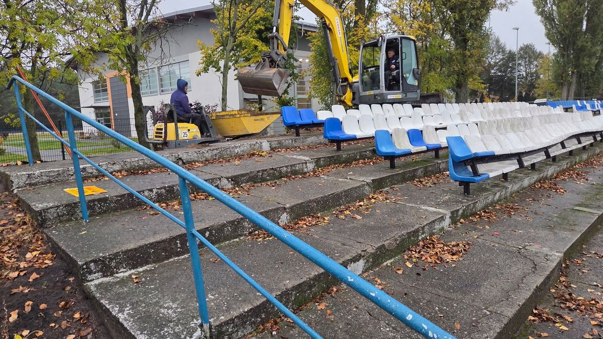 Trybuny będą częściowo zadaszone