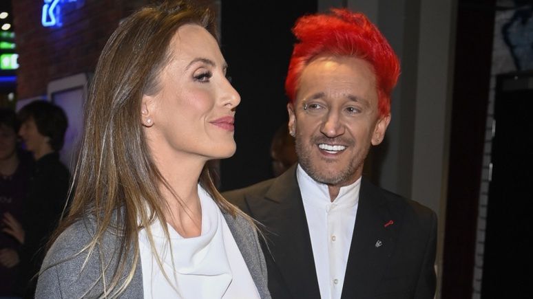 Michał i Pola Wiśniewscy na premierze "Apokawixy"