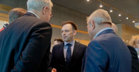 Niekorzystna relacja 1 do 10. Polska chce dużo więcej. Oto cel misji w Rijadzie