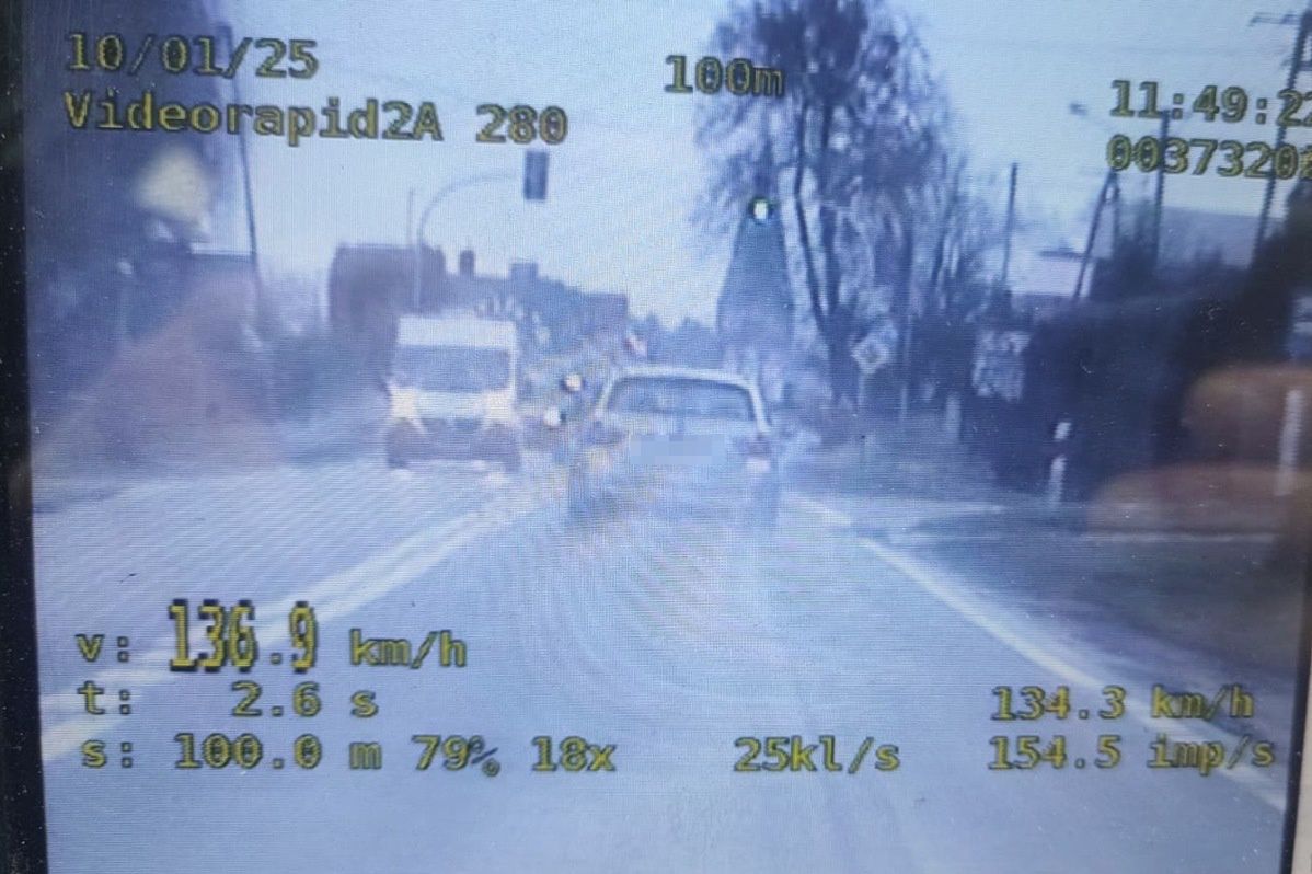 Pirat drogowy w Śmiłowie pędził 136 km/h