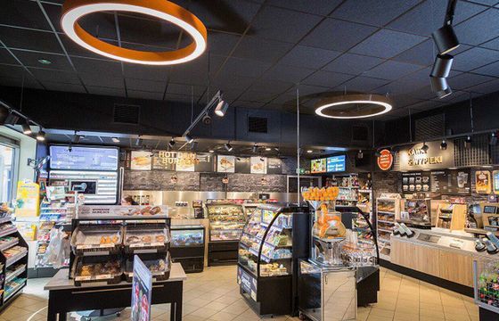 Nowa aranżacja, większa przestrzeń i szersza oferta gastronomiczna w sklepach na stajach paliw Circle K