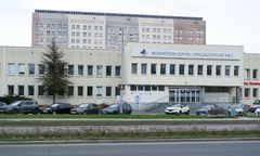 Przerażająca relacja świadka ataku. "Zabarykadowałyśmy drzwi łóżkiem"