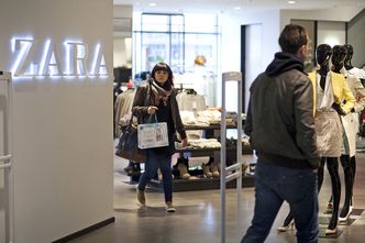 Zmiany w sklepach odzieżowych. Zara i Pull&Bear z kasami samoobsługowymi