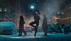 "Sway" - świąteczna reklama Apple (wideo)