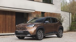 Toyota odświeżyła Yarisa Crossa. Europejski bestseller zyskał nową twarz