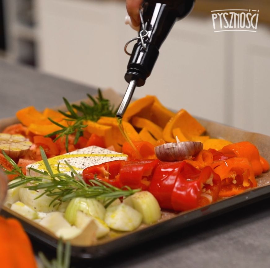 Tray with vegetables ready for baking