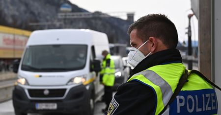Wyrywkowe kontrole na granicach. Niemcy reagują na sytuację