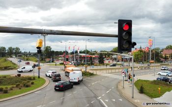 Gorzów: 500 zł za zignorowanie czerwonego. Fotoradar już łapie kierowców