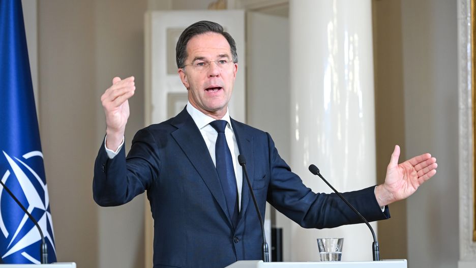 Baltic Sea NATO Allies Summit in Helsinki
epa11823619 NATO Secretary General Mark Rutte gives a joint press conference with Finland's president and Estonia's prime minister during the Baltic Sea NATO Allies Summit in Helsinki, Finland, 14 January 2025.  EPA/KIMMO BRANDT 
Dostawca: PAP/EPA.
KIMMO BRANDT
meeting, summit, nato, defense, microphone, podium, flag