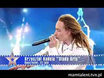 Blady Kris z "Mam talent" jeździ po gimnazjach. ZA 2 TYSIĄCE