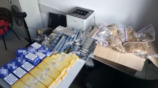 Uciekał przed policją z rocznym dzieckiem w nosidełku. Dwóch handlarzy nielegalnym tytoniem wpadło w Dzierżoniowie