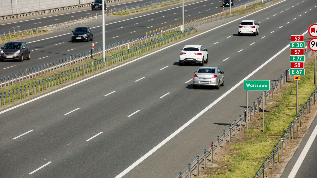 autostrada ciężarówka transport droga samochody droga ekspresowa 