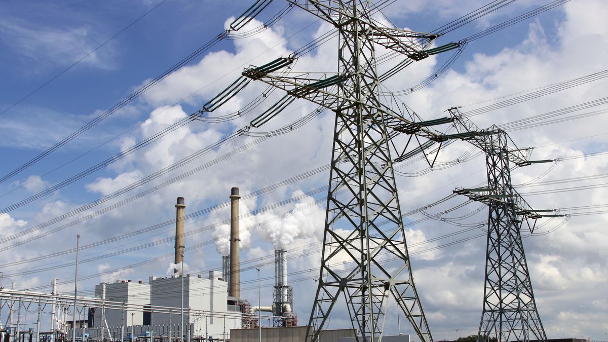 Spółka zależna Energi podpisała umowę ws. budowy elektrowni gazowo-parowej za ok. 2 mld zł 