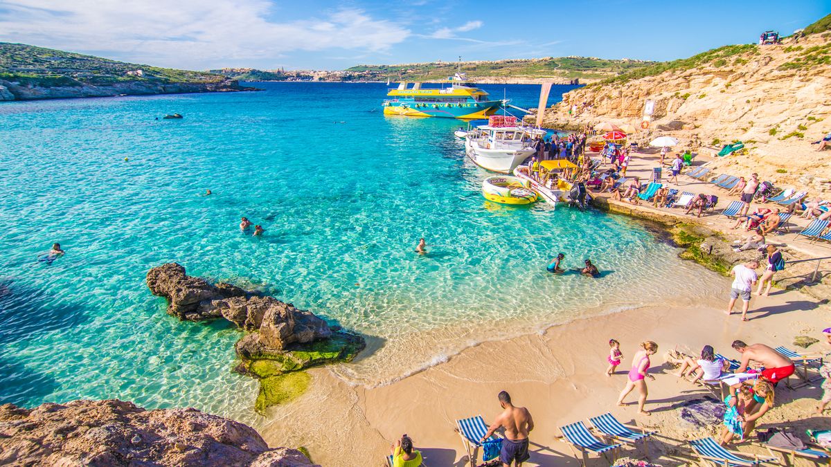 Plaże i lazurowa woda zachwycają 