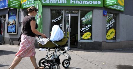 Pozabankowe Centrum Finansowe. Obiecywali 25 proc. zysku, monity wysyłali gołębiem pocztowym. Straty? 14 mln zł