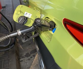 Na stacjach wciąż duże różnice. Nie wszyscy kierowcy mają powody do radości
