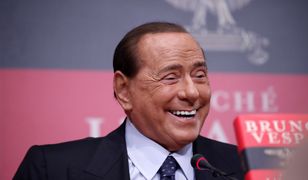 "Za milczenie płacił domami". Berlusconi ponownie stanął przed sądem