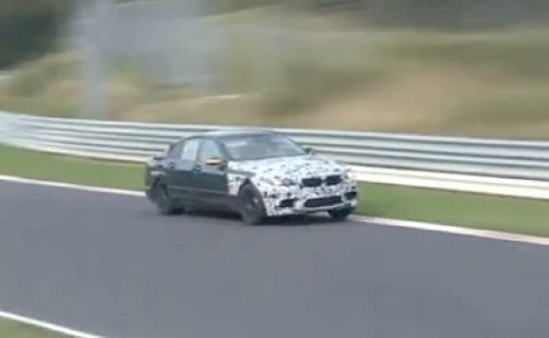 Nowe BMW M5 szaleje na Nurburgringu[wideo]