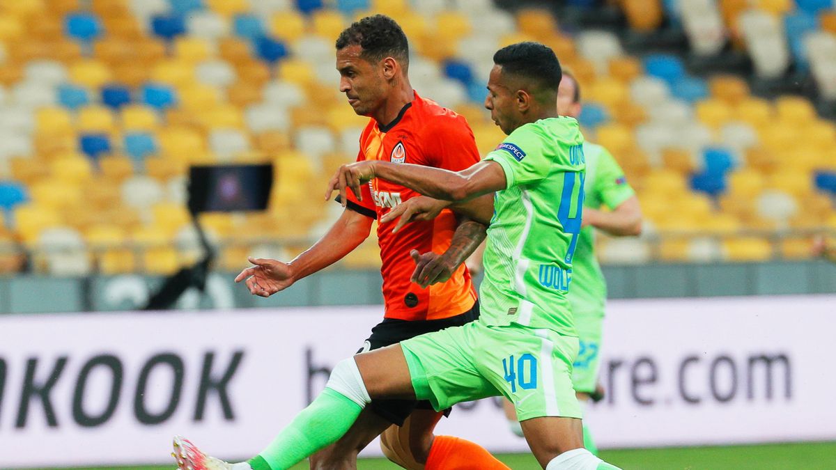 PAP/EPA / SERGEY DOLZHENKO / Na zdjęciu: Alan Patrick i Joao Victor