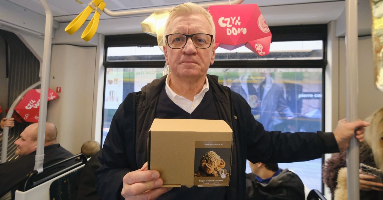 Poznań: "Rogalowa bimba". Imieniny ulicy Święty Marcin