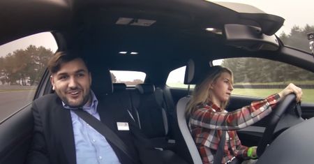Małgorzata Rdest wozi dilera Seatem Leonem Cupra 280