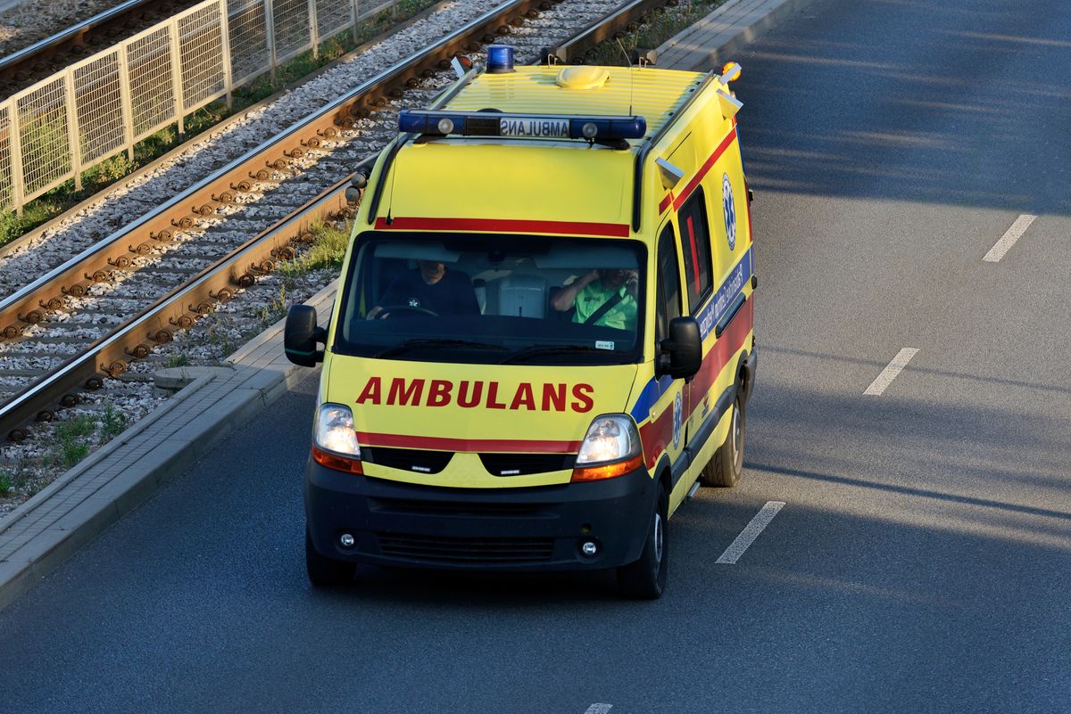 Pogotowie karetka ambulans