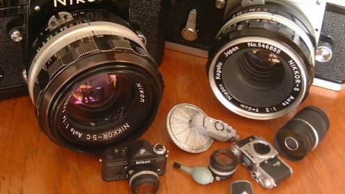 Miniaturowe Nikony do kolekcjonowania 1