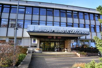 Awantura o mieszkania w Zakopanem. Drastyczny krok opozycji