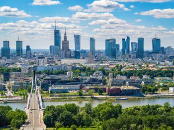 Pogoda w Warszawie. Prognoza na jutro (środa, 28 maja 2025). Ciepło i słonecznie, po południu lokalne przelotne deszcze