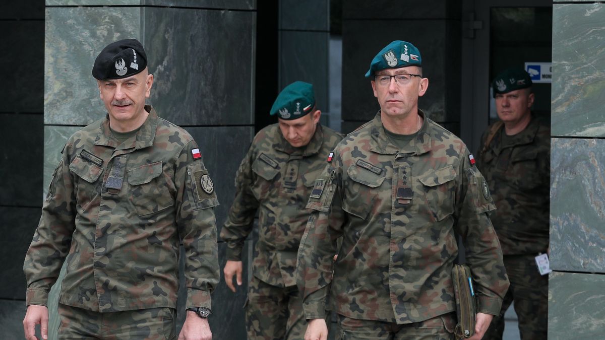 Rajmund Andrzejczak, Tomasz Piotrowski
