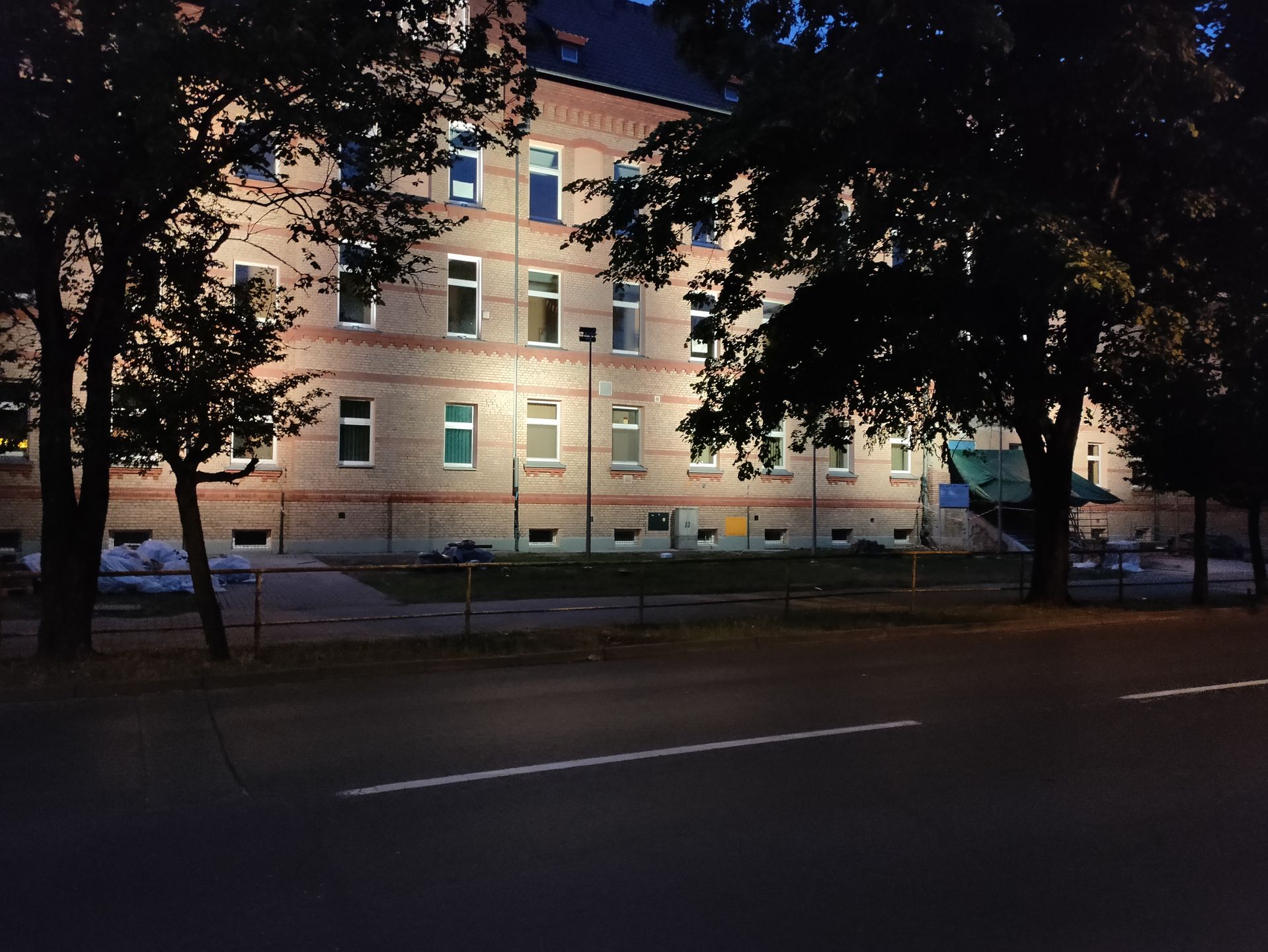 Dla kogo jest OnePlus Nord CE? Na pewno nie dla fanów OnePlusa 44