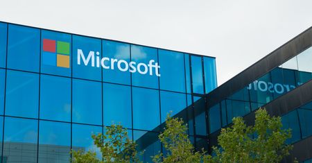 Windows 10 tylko z aplikacjami ze Sklepu jednak już za miesiąc