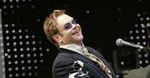 Elton John zdradza tajemnice Tomowi Hardy