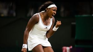 Hit nie rozczarował. Coco Gauff miała problemy