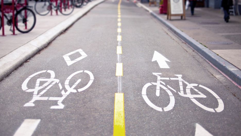 Nowe chodniki, ścieżki rowerowe i oświetlenie 