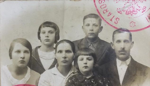 Przodkowie Juana Foytha. To oni wyjechali z Polski, z Malic. Od prawej Bartłomiej (pradziadek piłkarza), Zofia, Pelagia (prababcia), Nadia, a wyżej Włodzimierz (z prawej) i Olga (babcia)