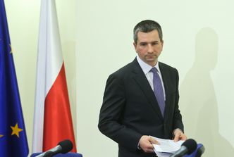 Minister Szczurek szykuje skok na kasę firm