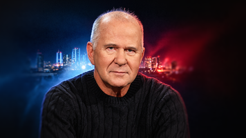 Akta badał trzy razy. Były analityk policji o sprawie Papały