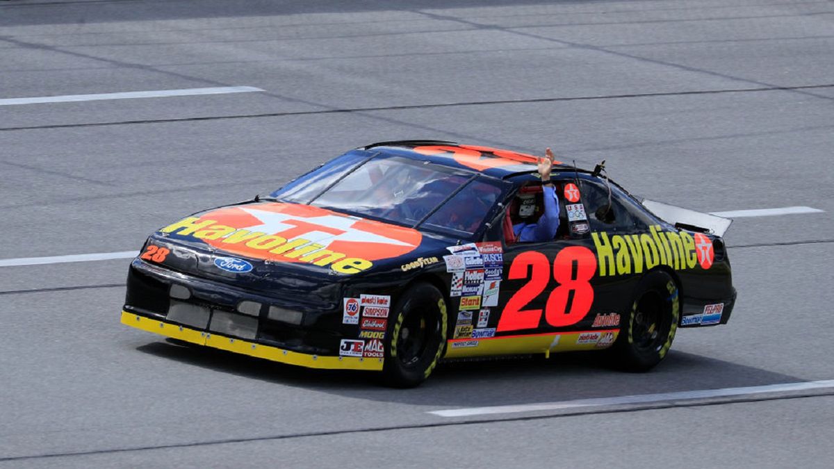 Getty Images / David J. Griffin/Icon Sportswire / Na zdjęciu: Clint Bowyer