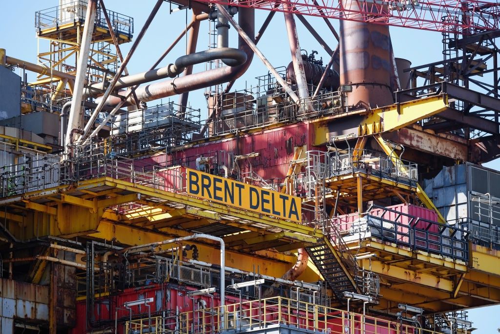 Ropa najdroższa od trzech tygodni. W tle walka o to, "kto pęknie pierwszy"