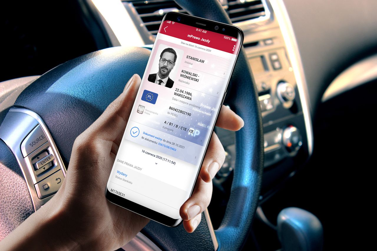 Prawo jazdy w aplikacji mObywatel od 5 grudnia 2020 r. Zamień "plastik" na mPrawo Jazdy