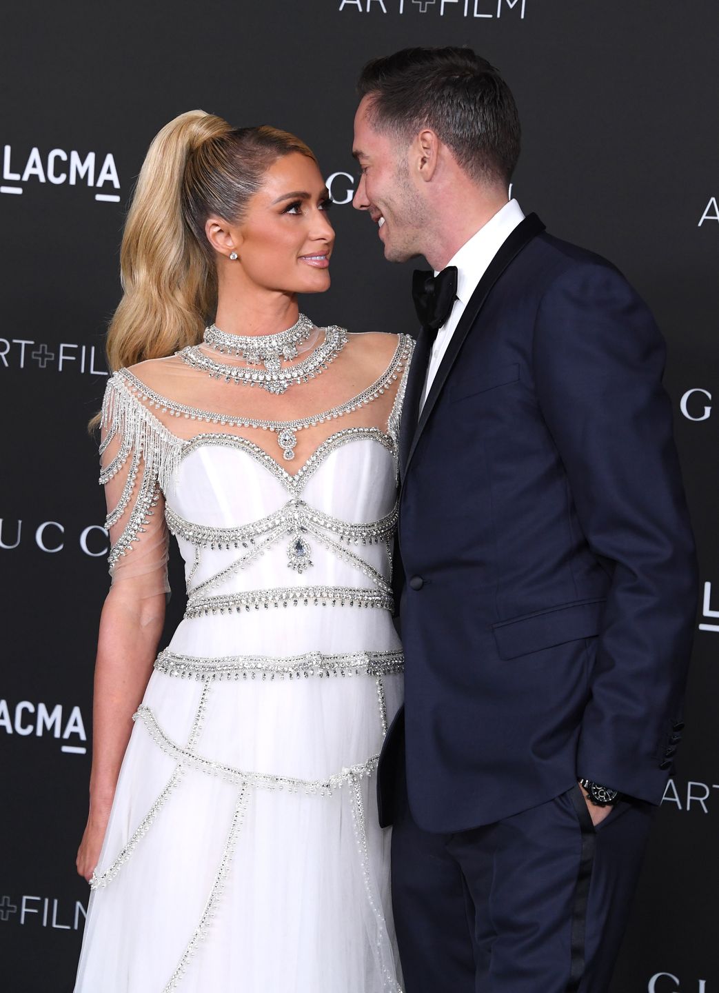 Mąż Paris Hilton ma 9-letnią córkę, z którą nie utrzymuje kontaktu 